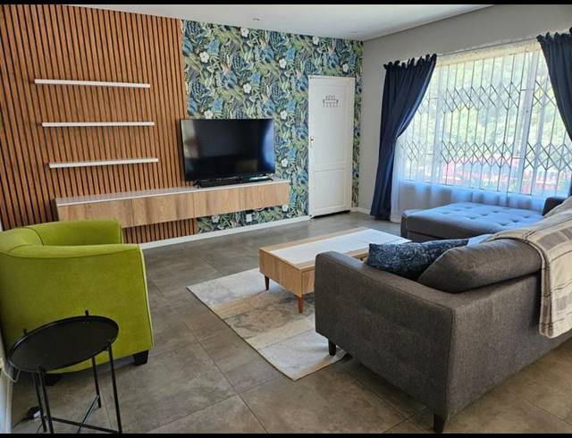 3 BEDROOM PROPERTY TO RENT IN DAWNCLIFFE